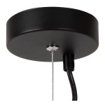 Czarna lampa wisząca Ninja z mocowaniem sufitowym, wyposażona w przewód zasilający oraz stalową linkę. Kształt okrągły, matowe wykończenie. Widoczne miejsce na żarówkę E27. Idealna do nowoczesnych wnętrz.