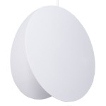Lampa wisząca Pills 33 w kolorze białym, z podwójnym, okrągłym kloszem. Ułożona w pionie, zawieszona na cienkim kablu. Wyposażona w gniazdo GU10. Prosta, nowoczesna forma idealna do minimalistycznych wnętrz.