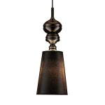 Czarna lampa wisząca Queen D18 z kloszem w kształcie stożka, wykonana z materiału o teksturowanej powierzchni. Posiada dekoracyjny element w górnej części, zwisająca na cienkim przewodzie. E27, przeznaczona do montażu sufitowego.
