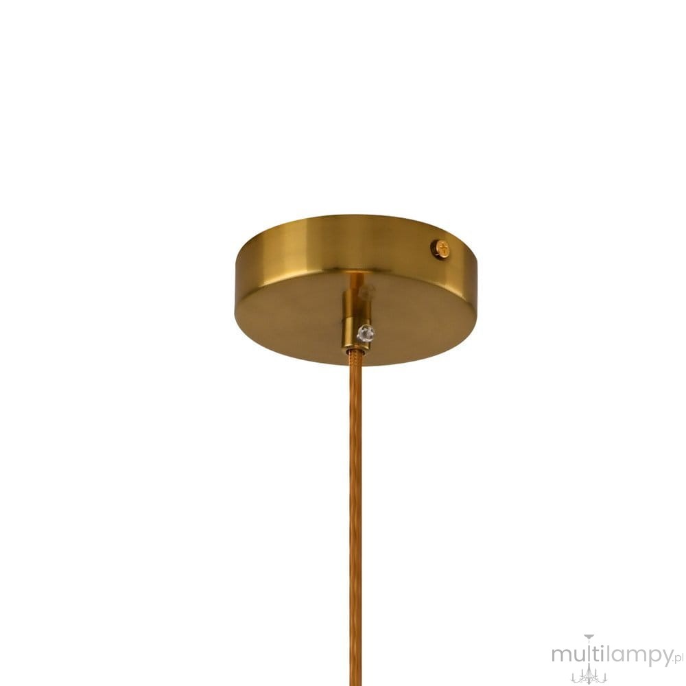Lampa wisząca Sfera złota, z metalowym, okrągłym mocowaniem sufitowym. Posiada jeden cienki przewód w kolorze brązowym. Przeznaczona do montażu z dwoma żarówkami LED o mocy 12W. Tło białe, co podkreśla elegancki wygląd lampy.