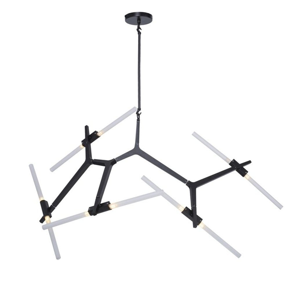 Lampa wisząca Sticks w kolorze czarnym z 10 źródłami światła G9, o nowoczesnej, geometrycznej konstrukcji. Pręty świetlne w białym kolorze, rozmieszczone w asymetryczny sposób. Montaż sufitowy z regulacją wysokości.