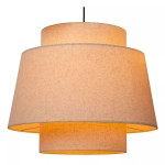 Lampa wisząca Tribute 3xE27 w kolorze czarnym i kremowym, z dwiema abażurami w kształcie stożków, ułożonymi jeden na drugim. Abażury wykonane z materiału, z delikatną teksturą, emitują ciepłe światło. Zawieszona na czarnym przewodzie.