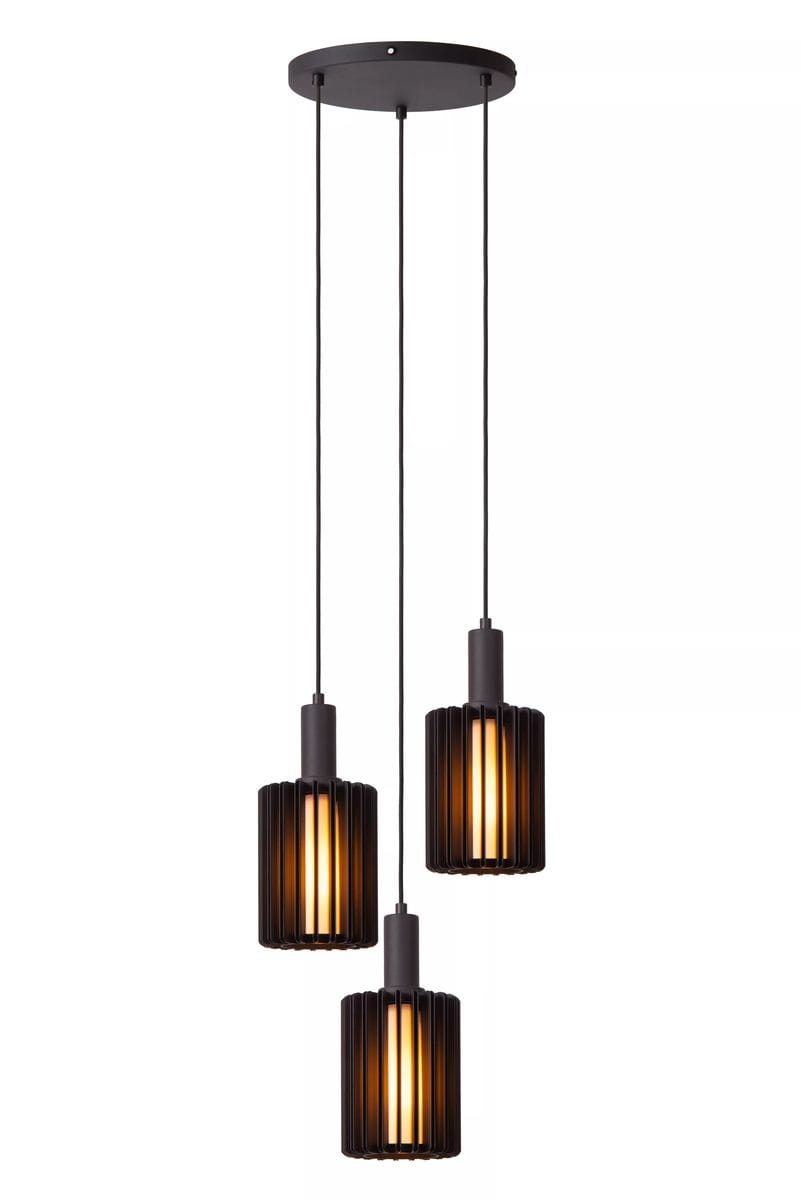 Lambres lampa wisząca 3xE27 w kolorze czarnym, składająca się z trzech cylindrycznych kloszy z rowkowanym wzorem. Klosze zawieszone na długich przewodach, emitujące ciepłe światło, montowane na okrągłej podstawie sufitowej.