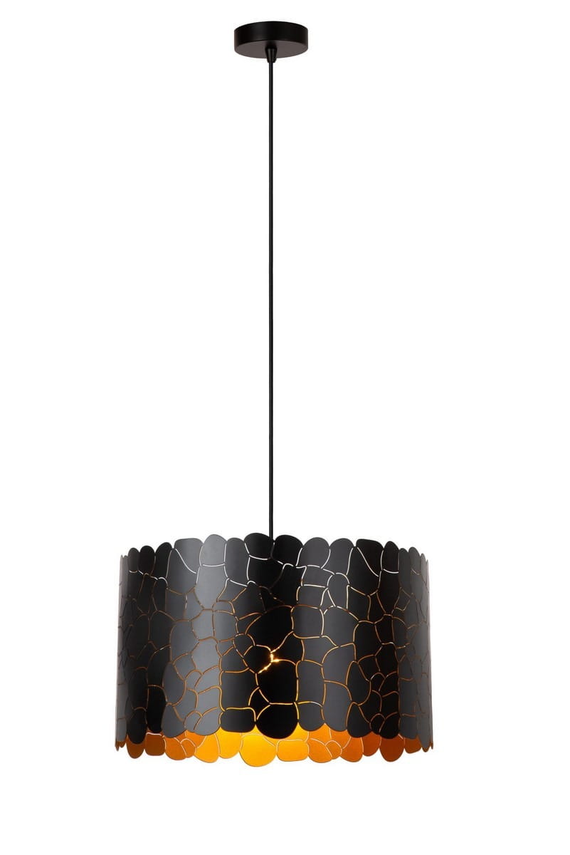 Lampa wisząca Almelo 1xE27 w kolorze czarnym, z metalowym kloszem o dekoracyjnym, przerywanym wzorze. Wnętrze klosza w kolorze złotym. Zawieszona na cienkim przewodzie, z okrągłą podsufitką. Idealna do nowoczesnych wnętrz.