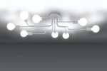 Biała lampa sufitowa Vector z ośmioma miejscami na żarówki E27. Produkt ma nowoczesny, minimalistyczny design z metalowymi ramionami w kształcie fal, montowany do sufitu. Ujęcie z góry, na jasnym tle.