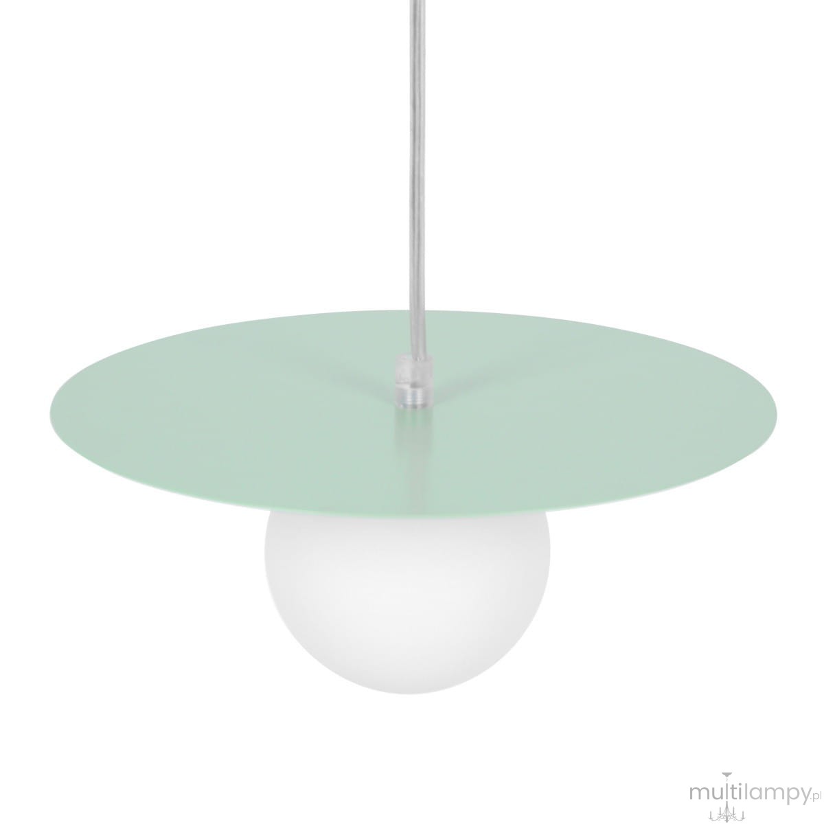 Lampa wisząca Robin D25 w kolorze miętowym z białą kulą. Okrągły, płaski klosz z matowego materiału nad białą, szklaną żarówką G9. Ujęcie z dołu, pokazujące detal konstrukcji i stylowy design.