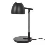 Lampka biurkowa Lolek w kolorze czarnym z metalowym stelażem, z okrągłą podstawą. Posiada głowicę w kształcie stożka, regulowaną wysokość oraz przycisk zasilania na podstawie. Źródło światła LED 7W, zmienne temperatury barwowe od 3000 do 6500K.