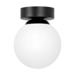 Lampa sufitowa Inez 1xE14 w kolorze czarnym i białym. Okrągła, matowa kula z białego szkła, zamontowana na metalowej, czarnej podstawie. Ujęcie frontalne, produkt w pozycji wiszącej, idealny do nowoczesnych wnętrz.