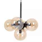 Lampa wisząca Piro z pięcioma kloszami E14 w kolorze czarnym i bursztynowym. Klosze mają okrągły kształt, wykonane z przezroczystego szkła, zawieszone na czarnym stelażu. Produkt ma nowoczesny design, idealny do aranżacji wnętrz.