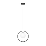 Lampa wisząca Geo z czarnym metalowym okręgiem i białą szklaną kulą. Zawieszona na długim czarnym przewodzie, z okrągłym mocowaniem sufitowym. Prosty, nowoczesny design, idealna do różnych wnętrz.
