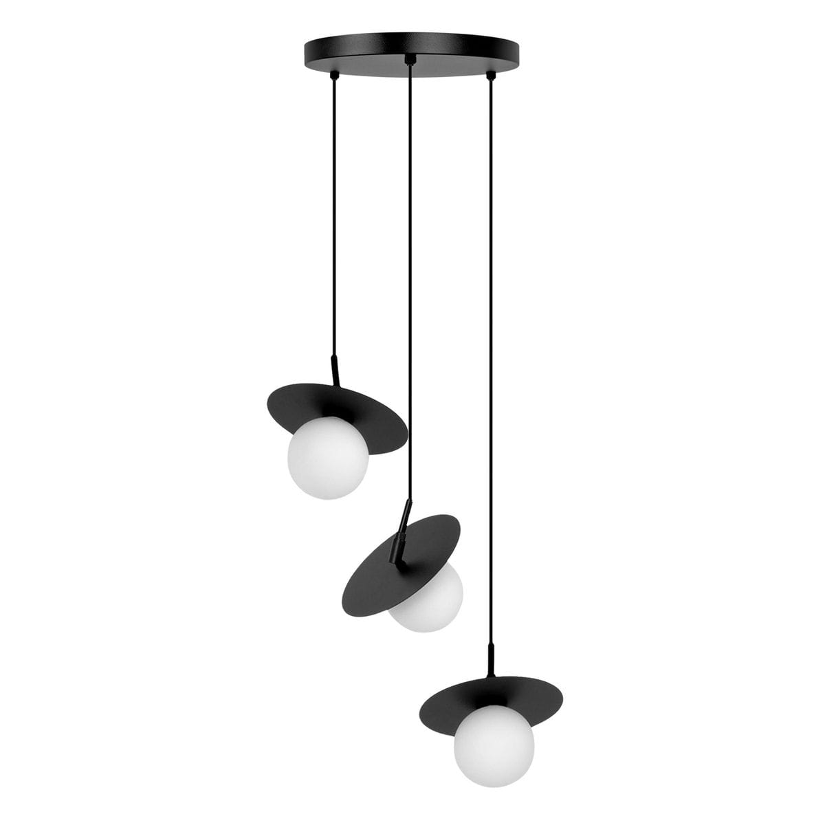Lampa wisząca Sante z trzema źródłami światła G9, w kolorze czarno-białym. Składa się z trzech białych kul, umieszczonych na czarnych podstawach, zawieszonych na cienkich linkach. Montowana na okrągłej, czarnej podsufitce.