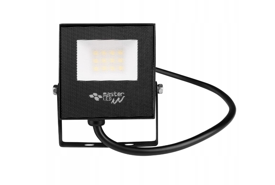 Naświetlacz LED 10W z mocą 800 lm, w obudowie czarnej, z białą neutralną soczewką. Ujęcie frontalne, produkt zamontowany na uchwycie, z przewodem elektrycznym. Wodoodporny, przeznaczony do użytku zewnętrznego (IP65).