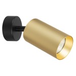Lampa sufitowa typu spot w kolorze czarnym i złotym, z cylindrycznym kloszem w odcieniu matowego złota. Ujęcie z boku, pokazujące montaż na ścianie. Widoczna oprawka na żarówkę GU10. Prosta, nowoczesna forma.