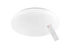 Plafon Erik LED D39 w kolorze białym, o okrągłym kształcie, z pilotem do zdalnego sterowania. Produkt ma klasę ochrony IP44, moc 72W oraz funkcję 3CCT do zmiany temperatury barwy światła. Ujęcie z boku, na jednolitym tle.