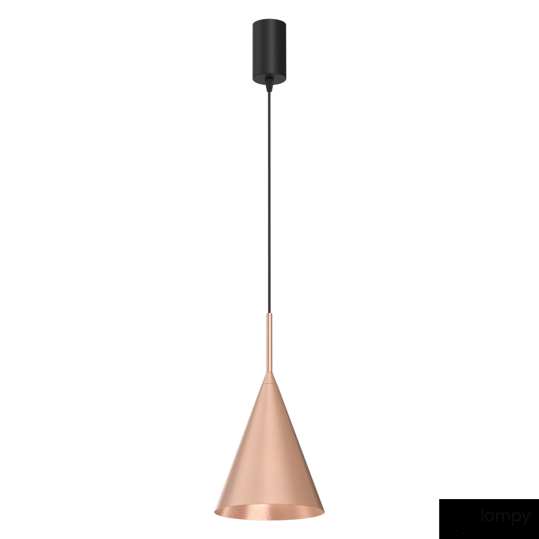 Czarna lampa wisząca Capital D17 z miedzianym kloszem w kształcie stożka, zawieszona na cienkim czarnym przewodzie. Lampa przeznaczona do żarówki GX53. Prosta, nowoczesna forma idealna do różnych aranżacji wnętrz.