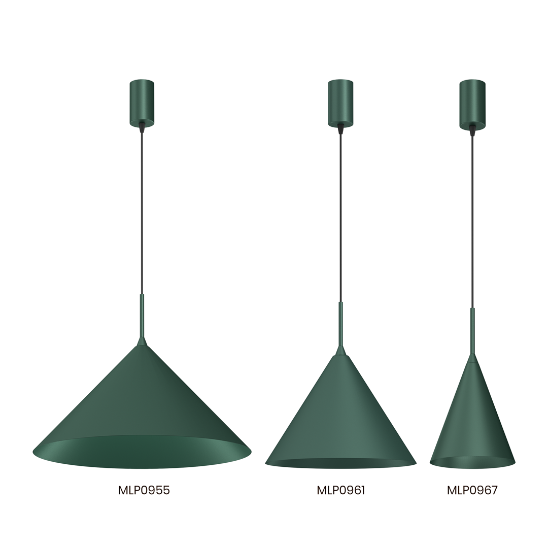 Lampa wisząca Capital D46 w kolorze butelkowej zieleni, z pojedynczym gniazdem GX53. Produkt ma stożkowy kształt i jest zawieszony na cienkim przewodzie, obok innych lamp w podobnych stylach.