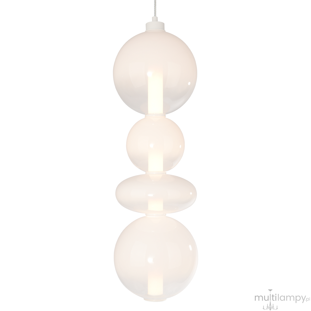 Lampa wisząca Daphne w kolorze białym, składająca się z trzech kulistych elementów o różnych średnicach. W centralnej części umieszczono źródło światła LED. Produkt zawieszony na cienkim przewodzie, prezentowany na jednolitym tle.