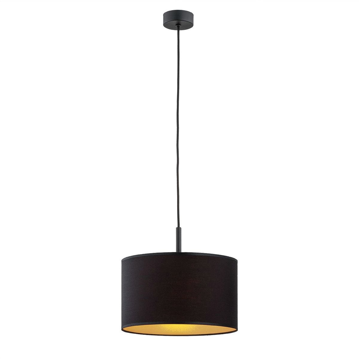Lampa wisząca Karin 1xE27 w kolorze czarnym. Okrągły klosz z tkaniny, zawieszony na długim przewodzie. Wnętrze klosza w kolorze złotym, co daje ciepłe światło. Prosta konstrukcja, idealna do nowoczesnych wnętrz.