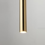 Lampa wisząca Sopel Lux H75 z metalowym, cylindrycznym kloszem w kolorze złotym, z widocznym źródłem światła na dole. Górna część czarna. Wisi w pionie, na jednolitym tle, podkreślając nowoczesny design. Wysoka, minimalistyczna forma.