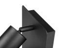 Kinkiet Kaliso w kolorze czarnym, z gniazdem USB i miejscem na żarówkę GU10. Ujęcie z boku ukazuje cylindryczny klosz oraz kwadratową podstawę. Produkt wykonany z matowego metalu, idealny do czytania.