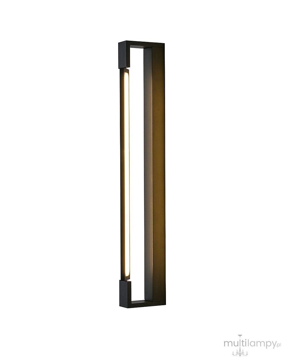 Flexia IP44 kinkiet łazienkowy LED L60/18W w kolorze czarnym. Prosty, prostokątny kształt, montowany pionowo. Widoczna dioda LED emitująca ciepłe światło w centralnej części. Materiał metalowy, matowa powierzchnia, elegancki design do nowoczesnych wnętrz.
