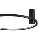Czarna lampa sufitowa Ringa D60 z jedną diodą LED o mocy 35W, w kształcie okrągłego pierścienia. Montaż z boku, minimalistyczny design, materiał metalowy, klasa ochrony IP44. Tło białe, ukazujące detale konstrukcji.