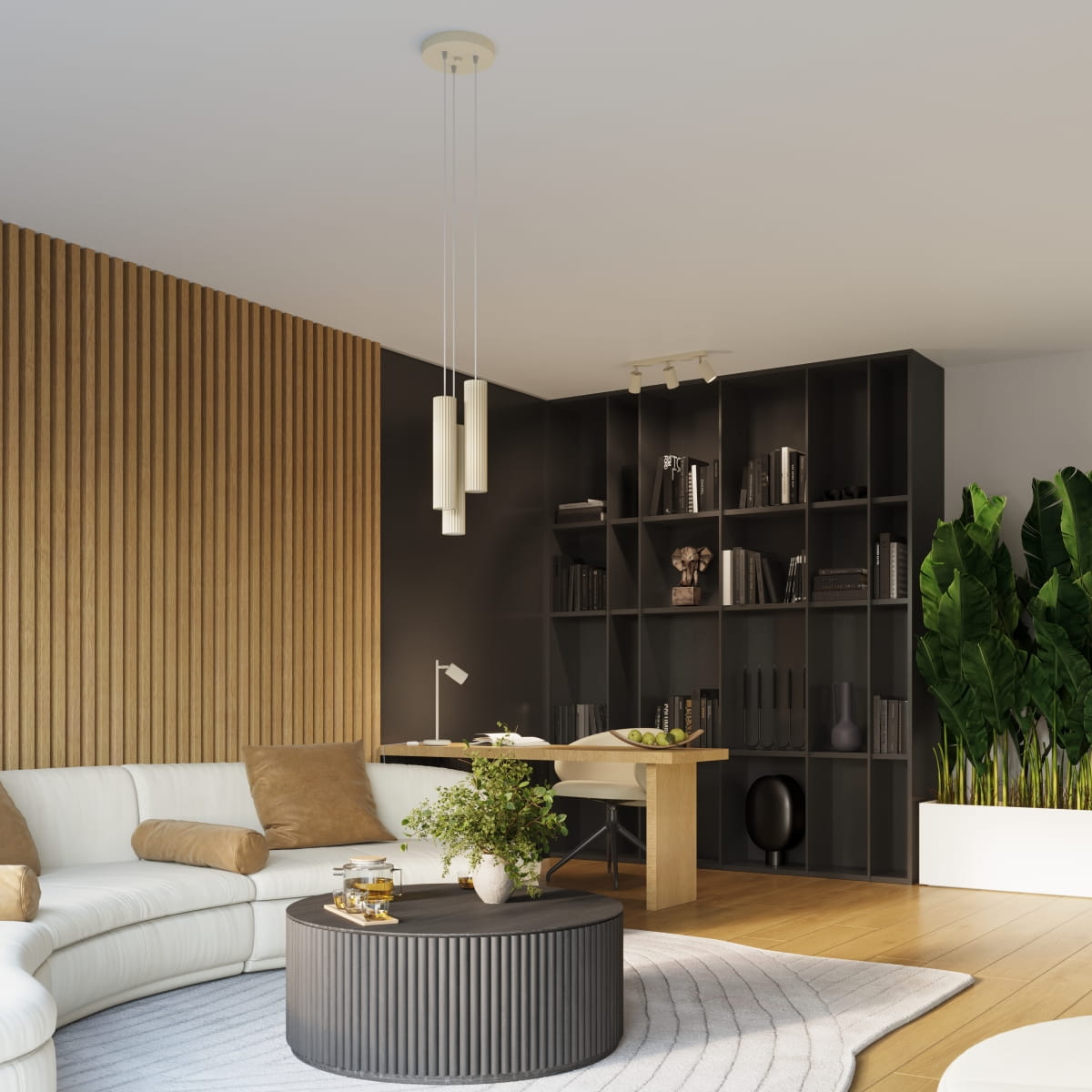 Beżowa lampa sufitowa (spot) z trzema oprawami GU10, zawieszona na cienkich linkach, w nowoczesnym wnętrzu z drewnianą ścianą i regałem. Oświetla strefę wypoczynkową z jasną sofą i okrągłym stolikiem.