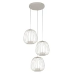 Lampa wisząca Bell Plus w kolorze szarym/beżowym z trzema kloszami w formie siatki, zawieszona na cienkich linkach. Klosze mają okrągłe podstawy, idealne do żarówek GX53. Całość osadzona na okrągłej podsufitce.