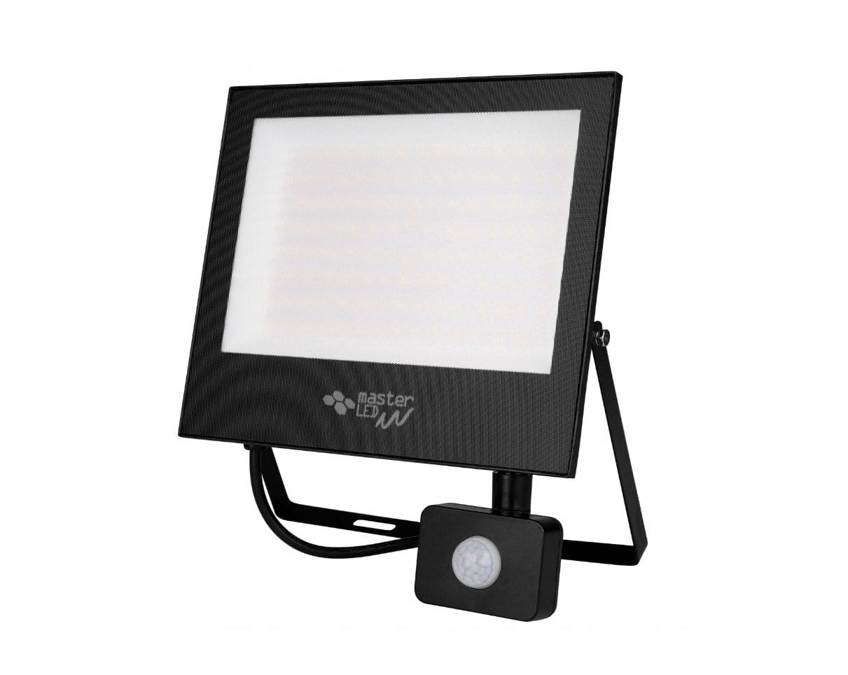Naświetlacz LED halogen 100W z czujnikiem ruchu, o mocy 8000lm. Prostokątna obudowa w czarnym kolorze, z białą, matową szybą. Ujęcie z boku, produkt stojący na regulowanej podstawie. Wymiary i detale czujnika ruchu widoczne u dołu.