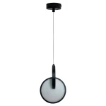 Lampa wisząca Circlo w kolorze czarnym, z okrągłym kloszem LED o mocy 8W. Produkt zawieszony na cienkim przewodzie, z prostą metalową konstrukcją, umieszczony na białym tle.