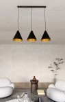 Lampa wisząca Rebel 3xE27 w kolorze czarnym z złotymi wnętrzami, zawieszona na prostokątnej, czarnej podstawie. Klosze mają stożkowaty kształt i są zawieszone na długich linkach, tworząc nowoczesny element oświetleniowy w minimalistycznym wnętrzu.