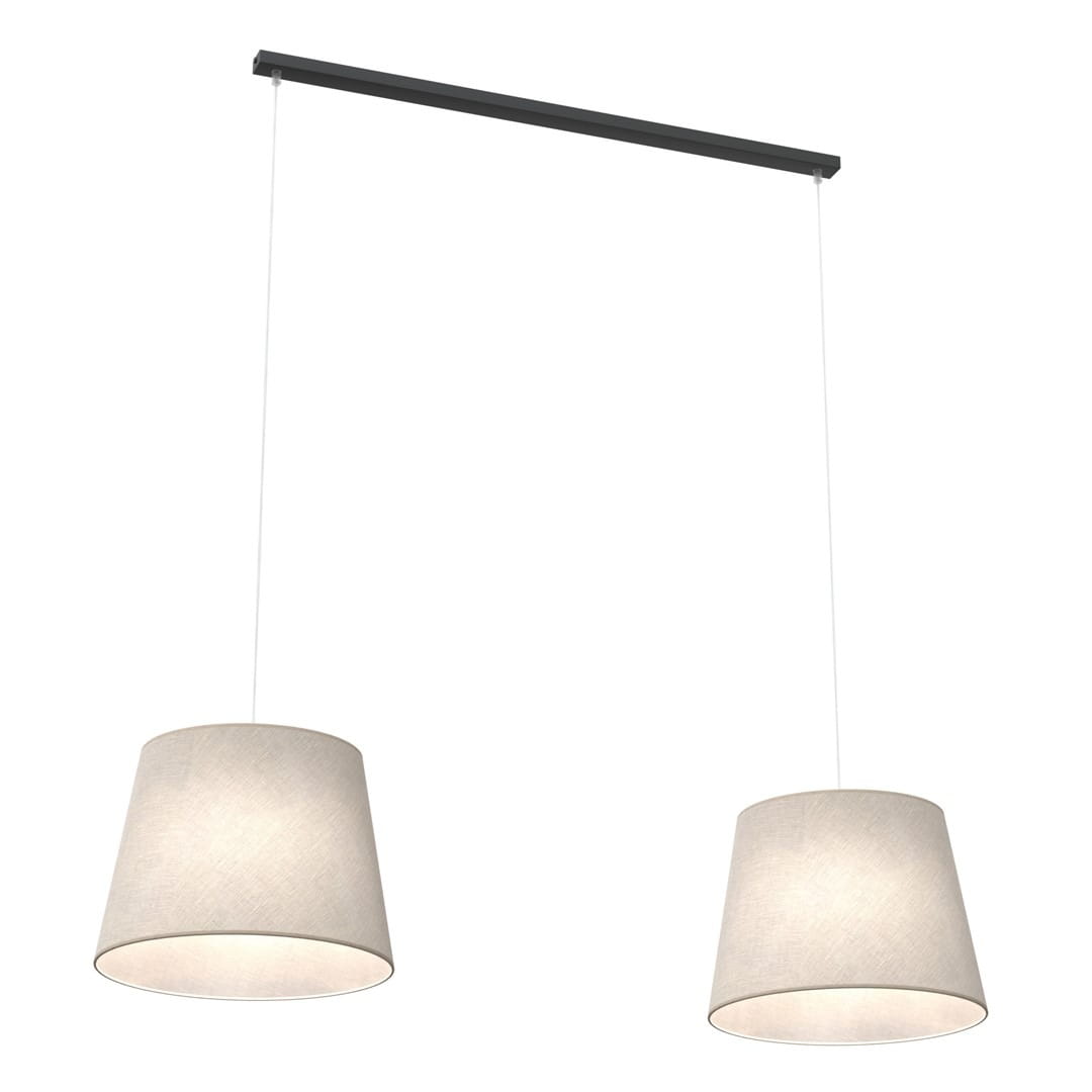 Lampa wisząca Epoca z dwoma kloszami E27 w kolorze beżowym, zawieszona na czarnej metalowej belce. Klosze mają lekko teksturowaną powierzchnię i są umieszczone na długich, cienkich linkach. Tło proste, białe.