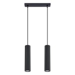 Lampa wisząca Karbon 2 z dwoma cylindrycznymi kloszami w kolorze czarnym, umieszczona na prostokątnej podstawie. Kluczowe elementy to żłobiona faktura kloszy oraz dwa gniazda GU10, zawieszone na smukłych linkach.