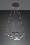 Lampa wisząca Darvin w kolorze czarnym, z trzema okrągłymi pierścieniami LED o mocy 34W, zawieszona na cienkich linkach. Ujęcie z dołu, pokazujące nowoczesny design i unikalny kształt. Tło ciemne, minimalistyczne.