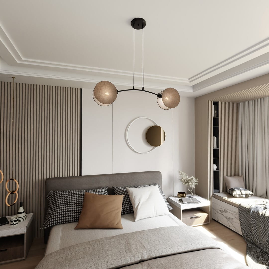 Lampa wisząca Motif z dwoma źródłami światła E14 w kolorze czarnym i naturalnym. Posiada okrągłe klosze z tekstury, zawieszona na czarnych linkach. Zainstalowana w nowoczesnej sypialni z jasnymi ścianami i minimalistycznym wystrojem.