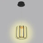 Lampa wisząca Xara w kolorze czarnym i złotym, z jedną diodą LED 17W. Posiada metalowy klosz w formie ażurowej konstrukcji, wisi na cienkim przewodzie, emitując ciepłe światło. Świetna do nowoczesnych wnętrz.