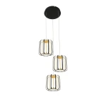 Lampa wisząca Xara z trzema źródłami LED, kolor czarny z elementami złotymi. Otwarta konstrukcja z metalową siatką, zawieszona na cienkich linkach. Kąt ujęcia frontalny, na jednolitym tle.