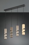 Lampa wisząca Stream z czarnym stelażem, wyposażona w cztery zwisające klosze w odcieniach beżu i złota, o spiralnym kształcie. Produkt zawiera oprawy na żarówki GU10, zawieszone na cienkich linkach, na tle szarej ściany.
