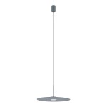 Niebieska lampa wisząca Simone z jedną oprawą GX53, zawieszona na cienkim kablu. Posiada okrągły, płaski klosz z centralnym otworem, montowana sufitowo. Tło białe, co podkreśla kolor i kształt lampy.
