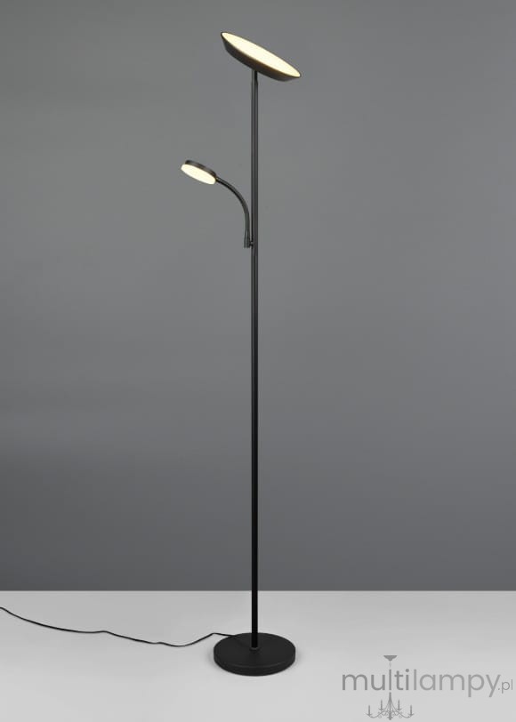 Lampa podłogowa Specter w kolorze czarnym z dwoma źródłami LED, o mocy 21,5W. Wysoka, smukła konstrukcja z prostym, okrągłym podstawą. Górne światło z eliptycznym kloszem oraz mniejsze, wygięte ramię. Tło w odcieniu szarości.