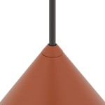 Lampa wisząca Zenith S w kolorze ceglastym, z metalowym kloszem o stożkowym kształcie. Widoczny czarny przewód mocujący. Produkt przeznaczony na jedną żarówkę typu GU10. Ujęcie z dołu, pokazujące detal klosza i mocowania.