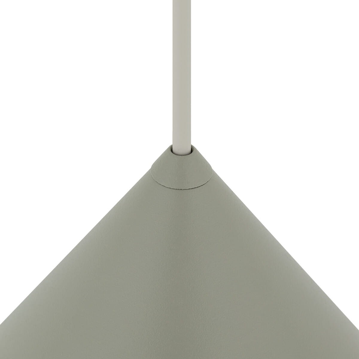 Lampa wisząca Zenith M w kolorze szałwii, z metalowym kloszem w kształcie stożka. Ujęcie z góry, pokazujące detal mocowania i fakturę materiału. Elementy montażowe zakończone cienkim przewodem.