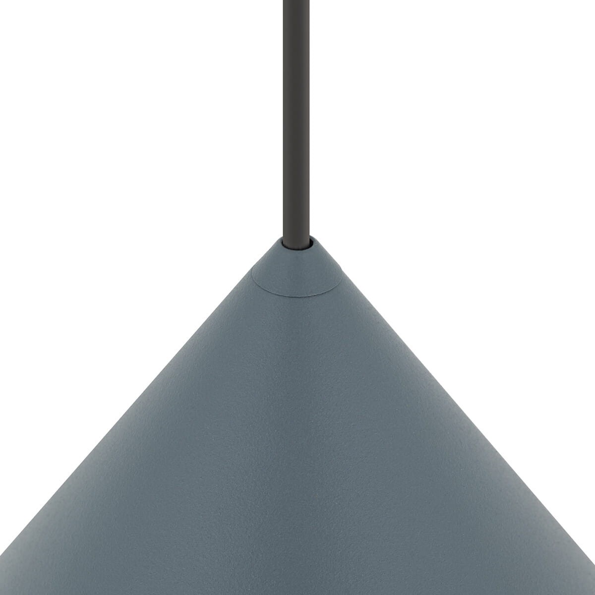 Lampa wisząca Zenith M w kształcie stożka, wykonana z niebieskiego metalu. Widoczny detal mocowania do sufitu oraz czarny przewód. Produkt przeznaczony do jednej żarówki GU10. Ujęcie zbliżeniowe na górną część lampy.