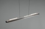 Lampa wisząca Emerson w kolorze niklowym, prostokątna, z jedną żarówką LED 22W. Montowana na dwóch cienkich przewodach, z widocznymi elementami mocującymi. Błyszcząca powierzchnia metalowa, minimalistyczny design, idealna do nowoczesnych wnętrz.