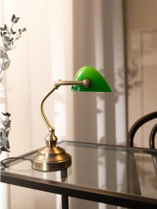 Bankers D25 lampka stołowa 1-punktowa patyna/zielona 105930