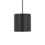 Lampa wisząca Point Duo w kolorze czarnym, z cylindrycznym kloszem, wykonana z matowego materiału. Zawieszona na cienkim czarnym przewodzie, przeznaczona do jednego źródła światła GU10. Frontalny widok, na jednolitym tle.