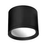 Lampa sufitowa tuba GX53 w kolorze czarnym, o okrągłym kształcie. Ujęcie z dołu, ukazujące gładką powierzchnię oraz reflektor. Wysoka odporność na wilgoć (IP54), przeznaczona do użytku w różnych pomieszczeniach.