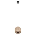 Lampa wisząca Smilla, jedno źródło światła E27, w kolorze czarnym z naturalnym kloszem w odcieniu jasnego drewna. Klosz o cylindrycznym kształcie z widoczną fakturą, zawieszony na cienkim, czarnym przewodzie.