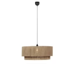 Lampa wisząca Smilla z jedną oprawą E27. Abajur w kolorze naturalnym z frędzlami, o okrągłym kształcie, zawieszony na czarnym przewodzie. Widoczna żarówka wewnątrz. Ujęcie frontalne, na jednolitym tle.