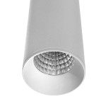 Sopel LED lampa wisząca do szyny magnetycznej, biała, o cylindrycznym kształcie. Wewnątrz widoczna struktura optyczna. Lampa emitująca światło o mocy 10W i temperaturze barwowej 3000K, montowana na szynie.